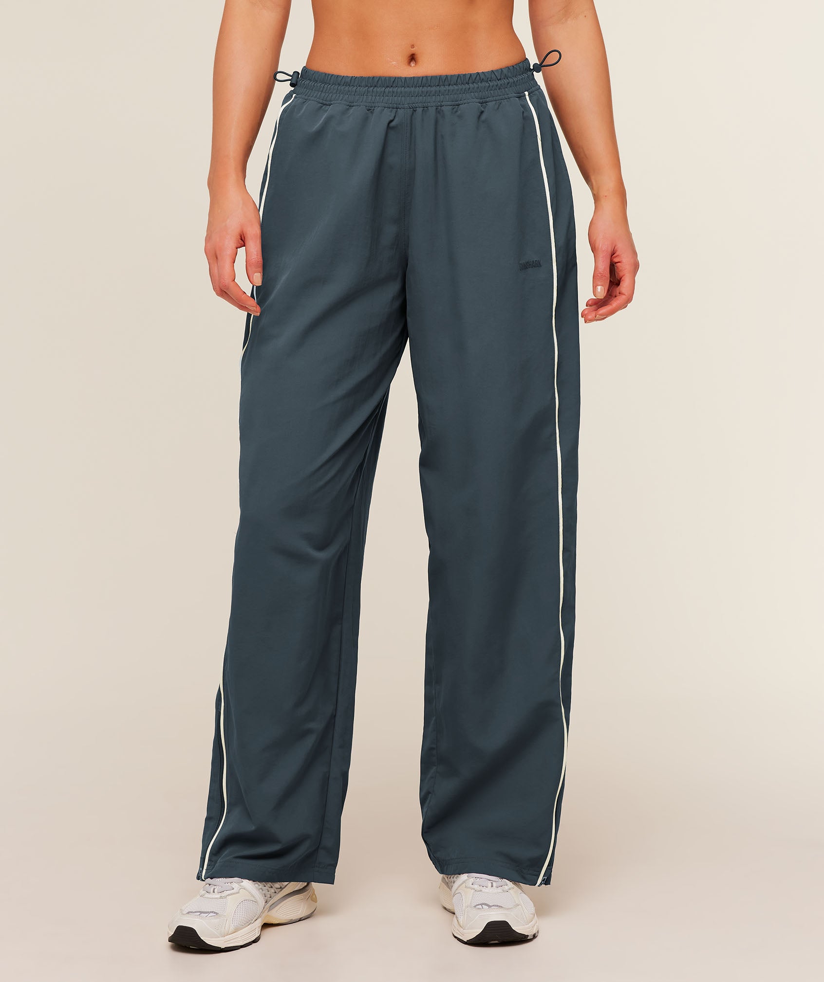 Stealth Blue/Soft White